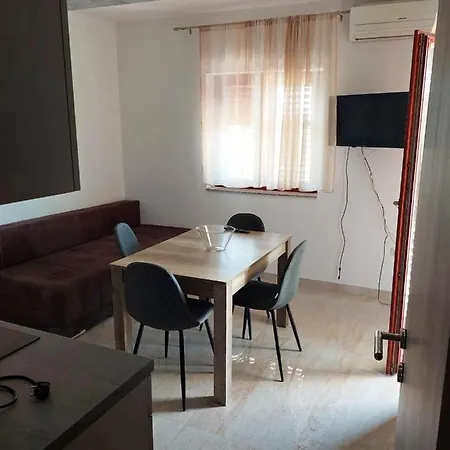 Appartement By The Sea Sukosan, Zadar - 12313